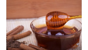 Comprar miel de Sisante - beneficios de usarla con el café y las infusiones